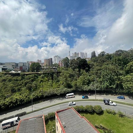 Ferienwohnung Muy Cerca Al Cc Fundadores, U Autonoma & El Centro Manizales Exterior foto